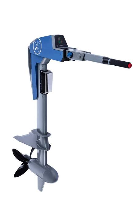 Momentum M6 Electric Outboard Engine