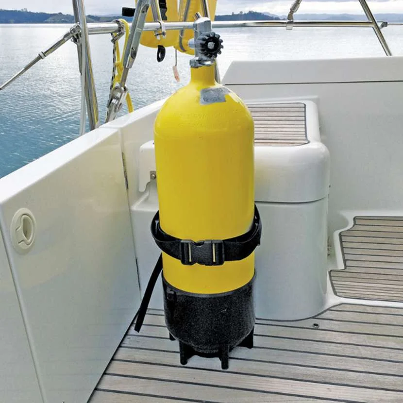 RAILBLAZA Dive And Gas Bottle Holder