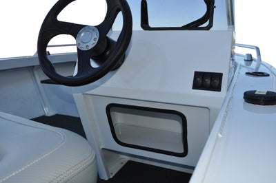 Stacer 449 Outlaw SC (Side Console)