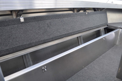 469 Outlaw CC (Centre Console)