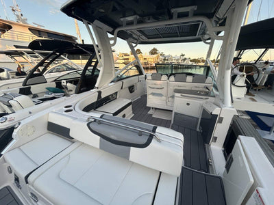 Chaparral 280 OSX | Twin Mercury 250 V8s