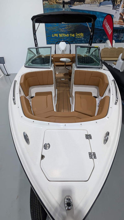 Chaparral 23 SSi OB Bowrider