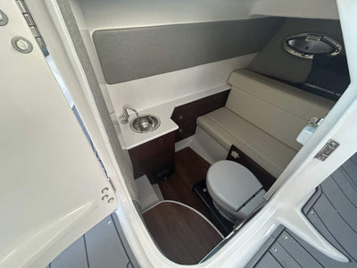 Chaparral 280 OSX | Twin Mercury 250 V8s