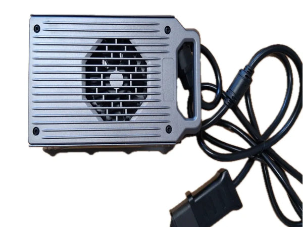 Momentum MC-18 Battery Charger