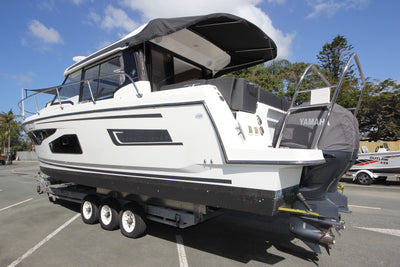 2022 Jeanneau Merry Fisher 1095 Coupe
