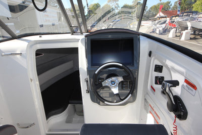 Signature Fisher 680F