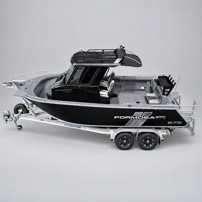 2026 Formosa SRT 675 Enclosed Centre Cabin