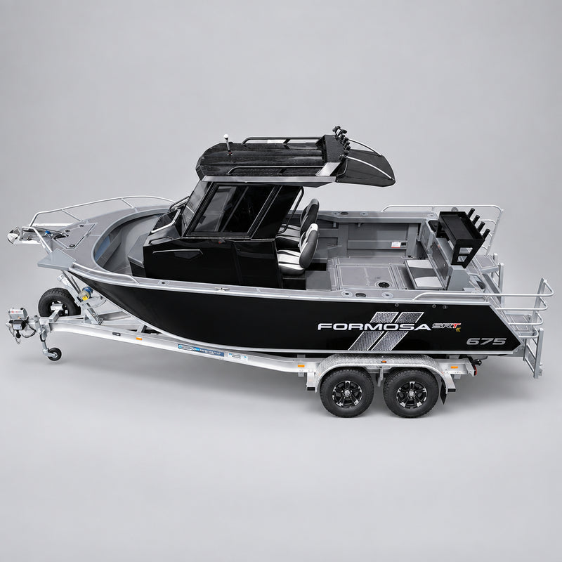 2026 Formosa SRT 675 Enclosed Centre Cabin