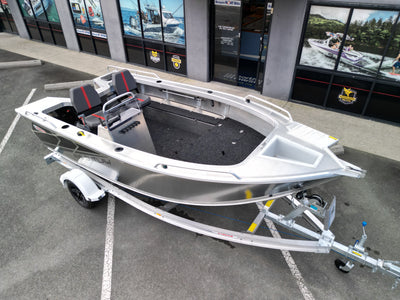Stacer 469 Outlaw (Side Console)