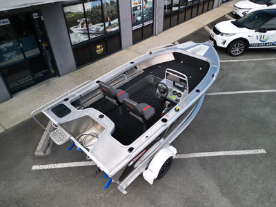 Stacer 469 Outlaw (Side Console)