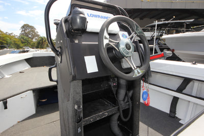 2020 Stacer 499 Crossfire Centre Console