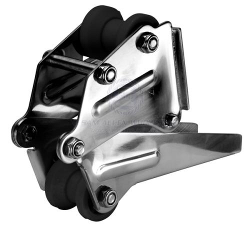 SAW Hinged Bow Roller - Stainless Steel