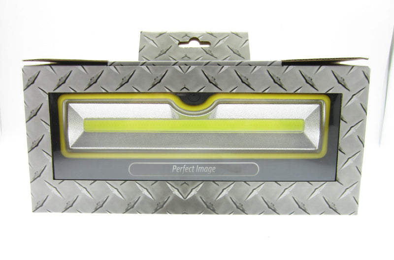 Perfect Image 1000 Lumen Worklight & Power Bank with USB Charging Port