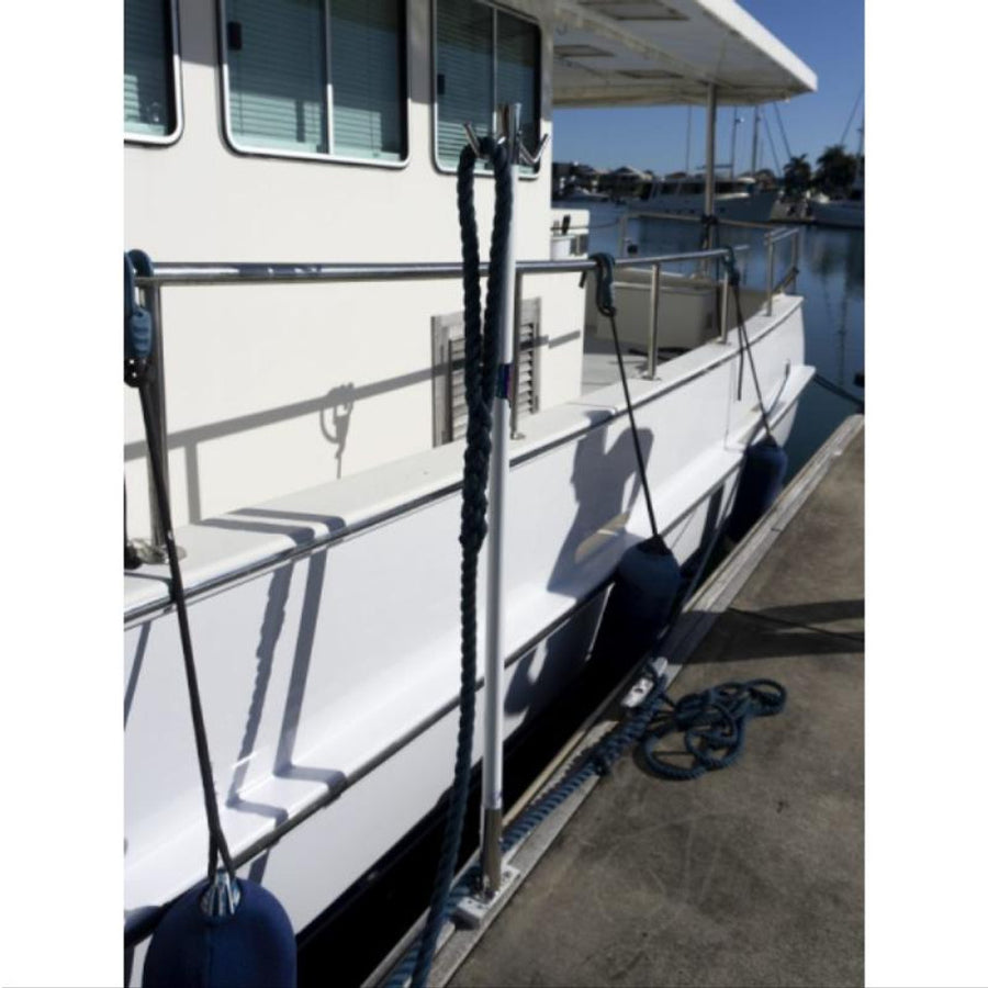 Reelax Mooring Line Holder Standard Duty - Includes Base, Hook & Pole (Single)
