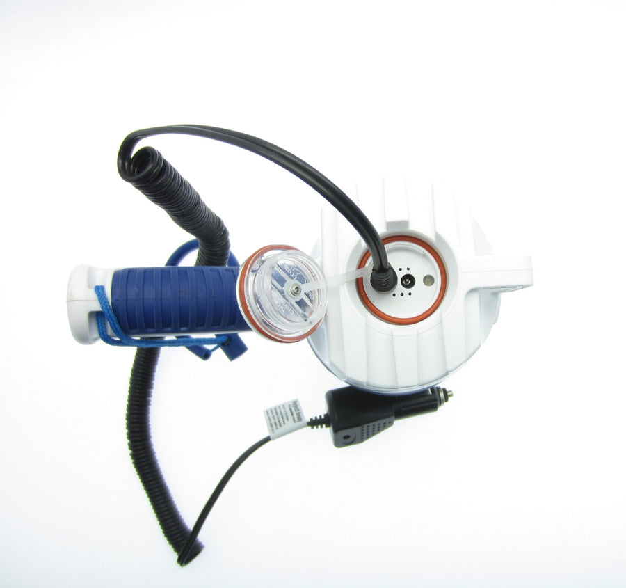 Perfect Image Hand Held Waterproof LED 1500 Lumen Spotlight - Rechargeable Hand-Held Marine Spotlight