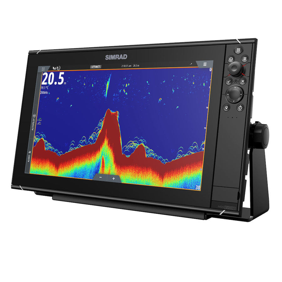 Simrad NSS16 evo3S with world basemap
