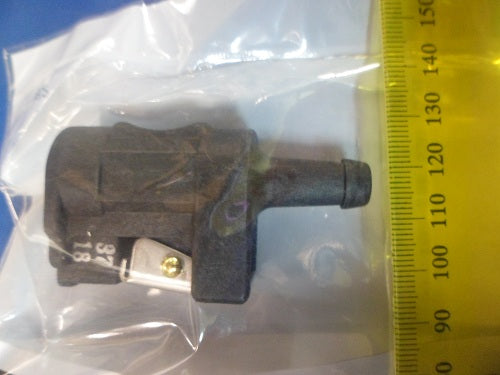 Genuine Yamaha Fuel Line Fitting (6E5-24305-06)