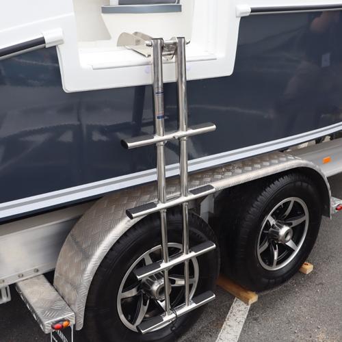 Ladders - Dive Door 4 Steps Telescoping