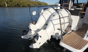 Jeanneau Merry Fisher 1095 Fly Outboard Powerboat full