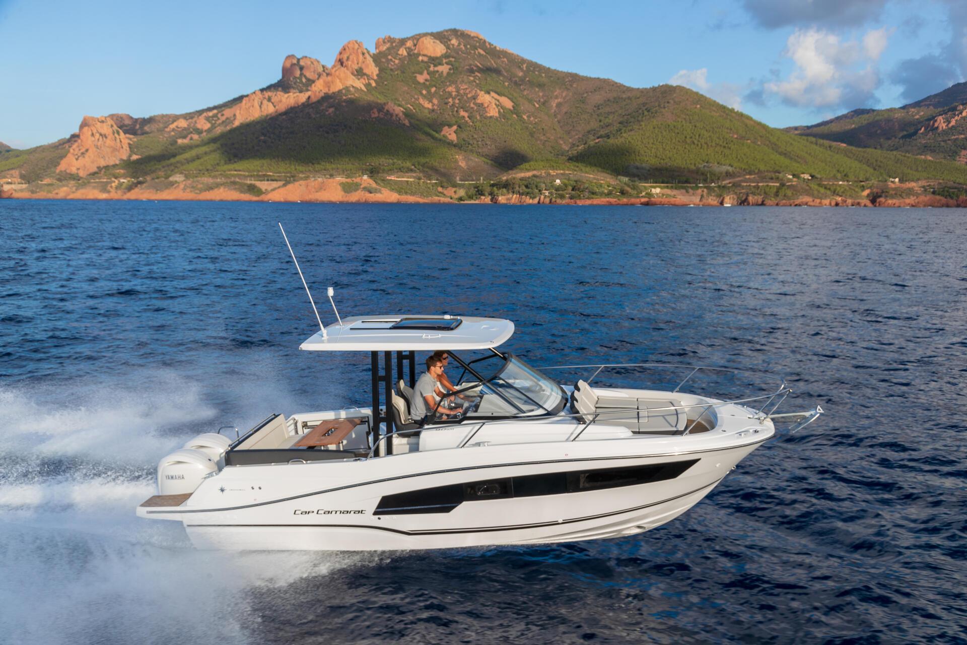 Cap Camarat 9.0 WA Serie2 (6)