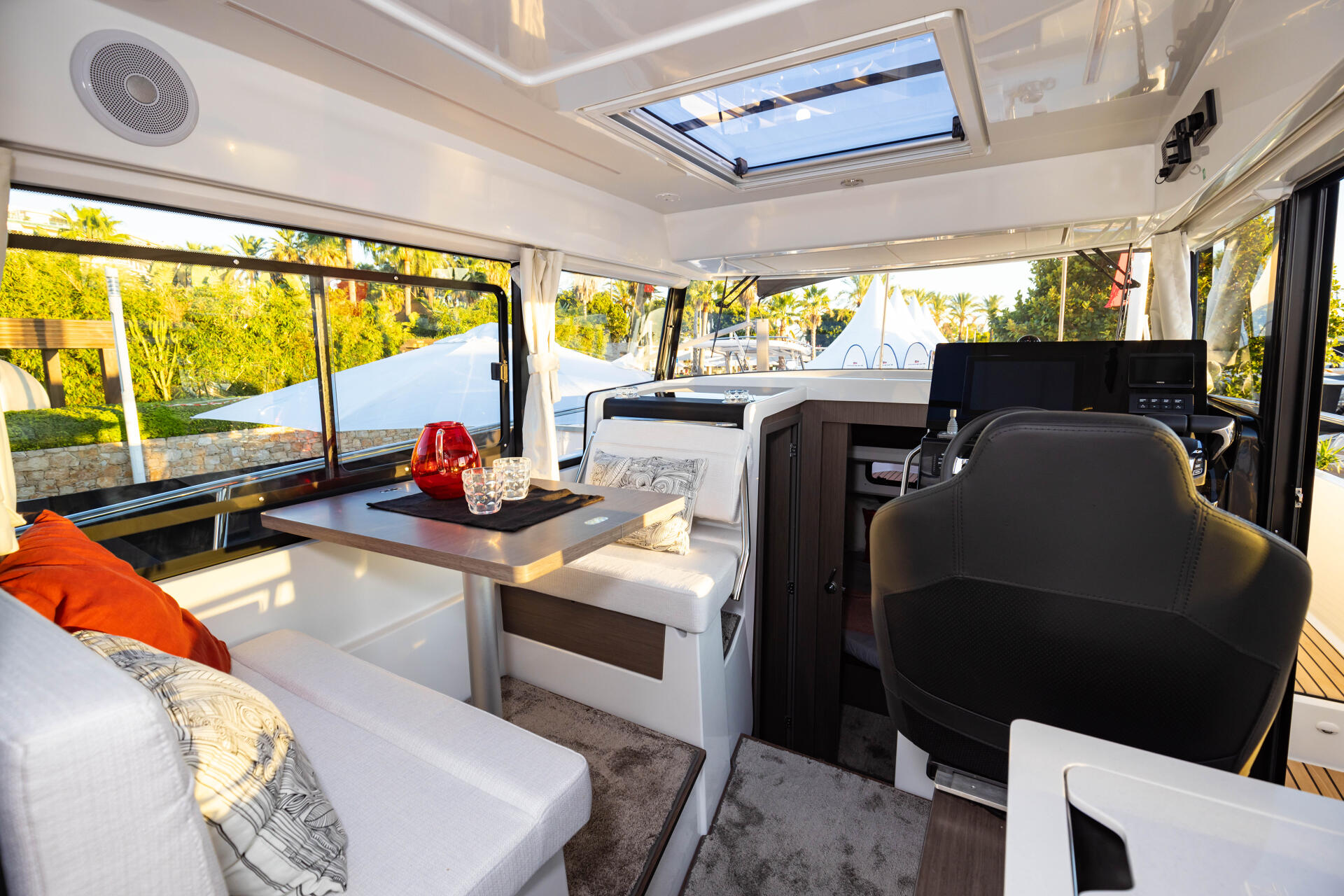MerryFisher895S2Interior (6)