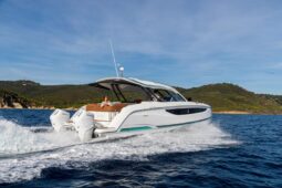 Jeanneau TH38 – Power Catamaran