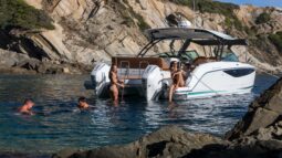 Jeanneau TH33 Power Catamaran (2027)