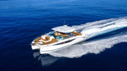Jeanneau TH33 Power Catamaran (2027)