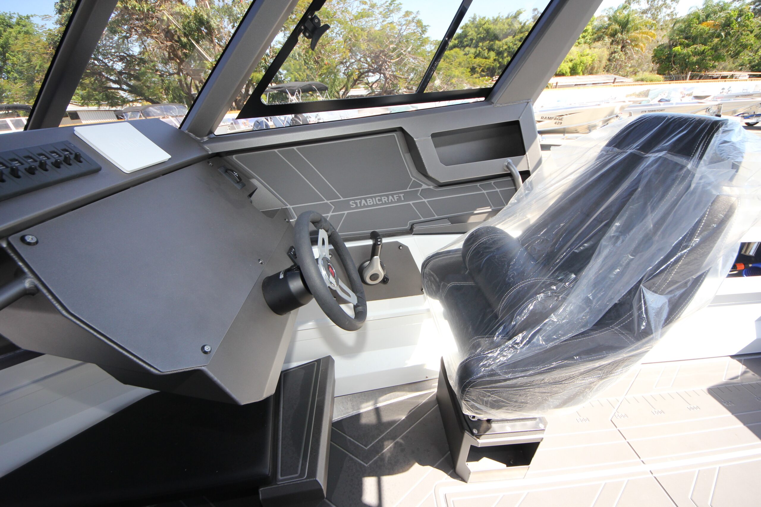 N013742 Stabicraft 1850 Supercab (11)