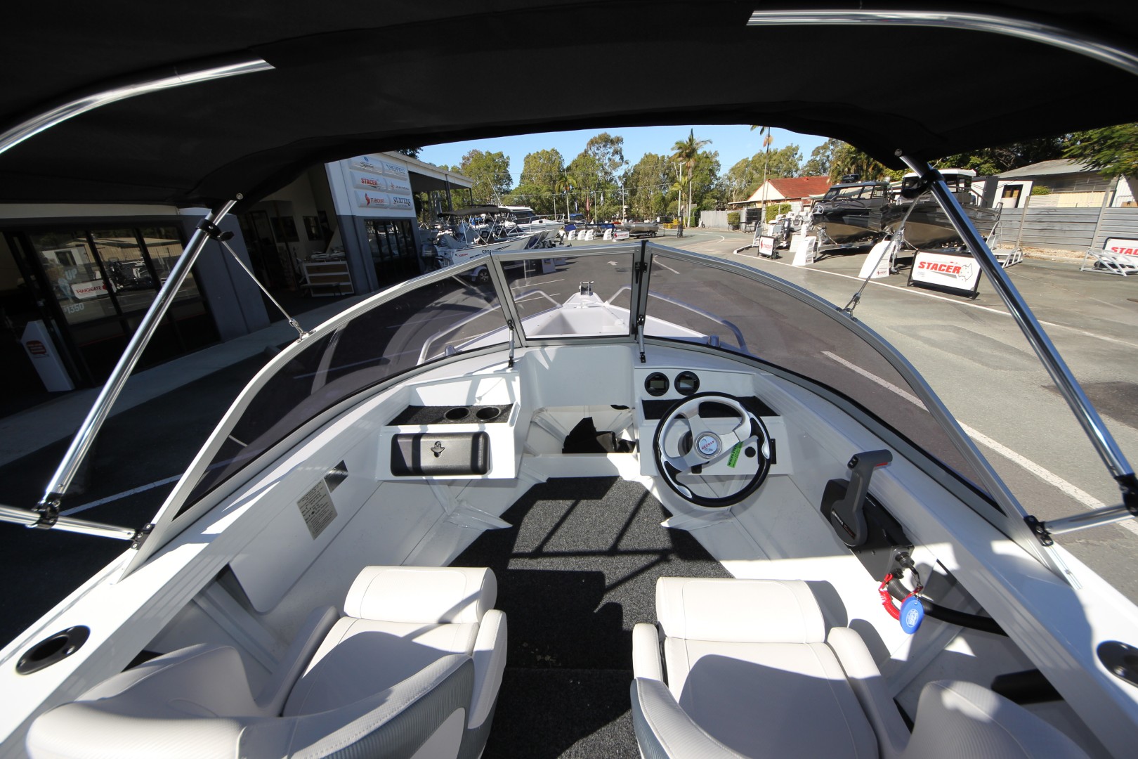 Stacer 429 SeaMaster (10)