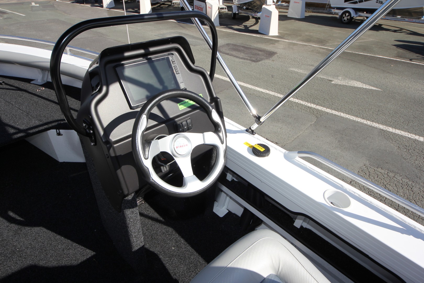 N014014 Stacer 449 CrossFire (Side Console) (9)