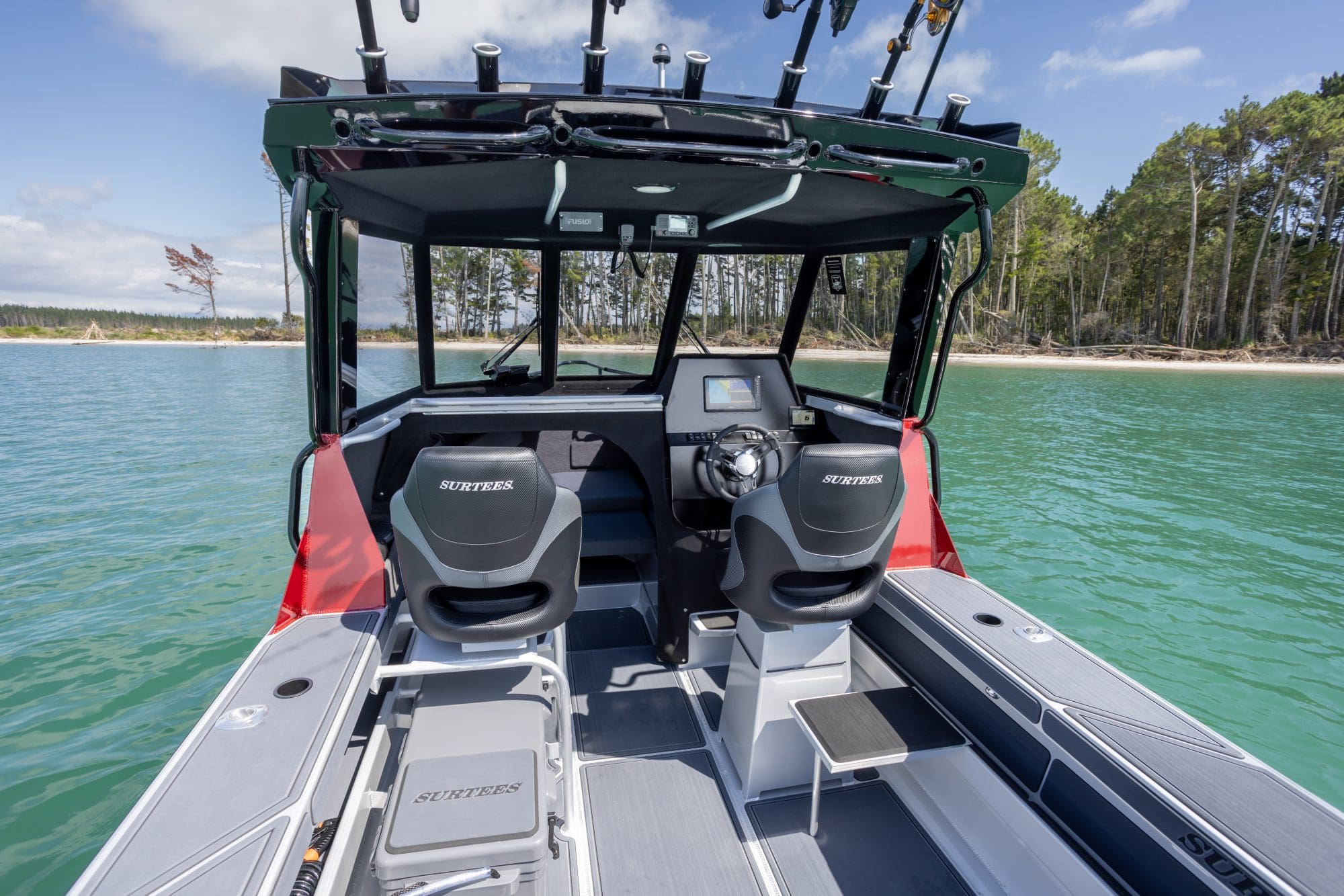 Surtees 620 Gamefisher (9)
