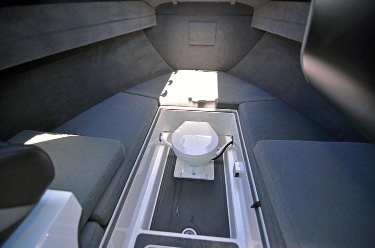 Surtees 770 Game Fisher cabin interior