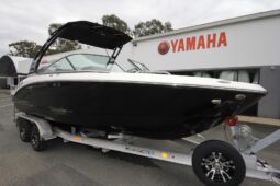 2025 Chaparral 21 SSi OB